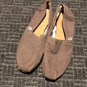 TOMS men’s Shoes